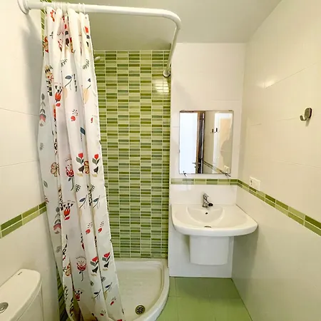 Apartment 3000 *